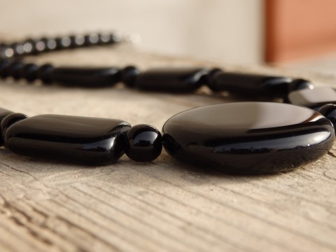 Náhrdelník Černá perla náhrdelník elegantní výrazný černý voskovky skleněné korálky 