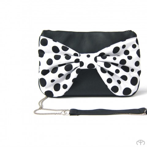 ENVELOPE - Black Dots (black) 