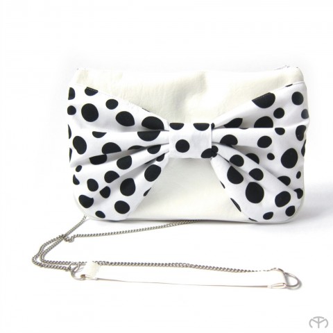 ENVELOPE - Black Dots (white) 