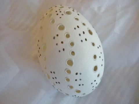 Husí kraslice madeirová dekorace vosk jaro bílé velikonoce vejce kraslice vrtané madeirové 