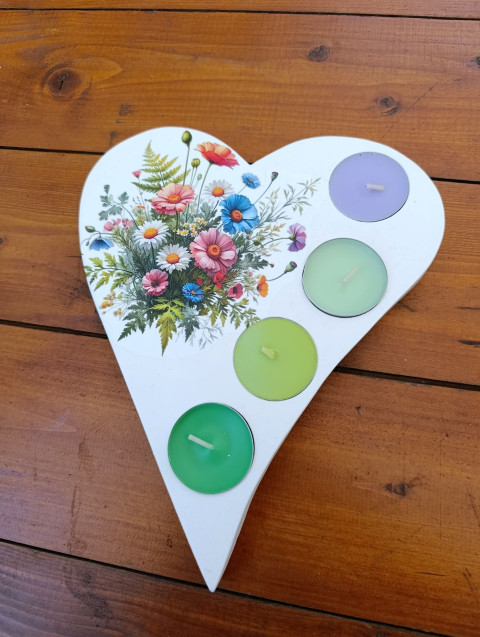 Květinový svícen I. srdce dekorace svícen decoupage jaro odlitky licí hmota 