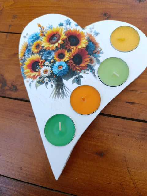 Květinový svícen V. srdce dekorace svícen decoupage jaro odlitky licí hmota 