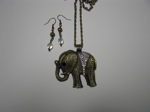 Náhrdelník To je on, malý slon slon velký štěstí šatony douhý řetízek splývavý 