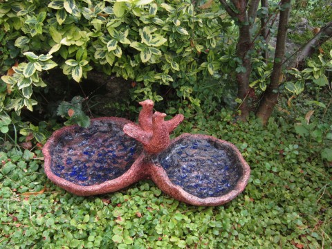 Mísa, pítko pro ptáky (dvojité) voda domov zvíře dekorace dárek pták nádoba interiér příroda květináč zahrada mísa pítko terasa 