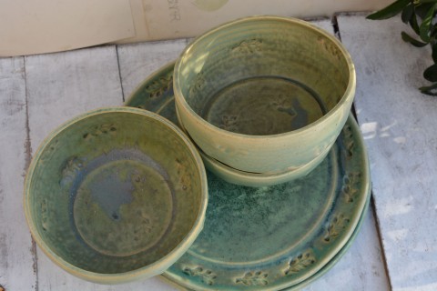 Olivová miska/hluboký talíř, 700 ml zelená talíř keramika miska nádobí hluboký talíř olivová miska mechová miska 