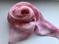 Hedvábný šátek Růže