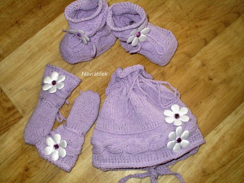 FIALKOVÝ SETÍK PRO MIMÍ čepička miminko fialková botičky rukavičky fleece 