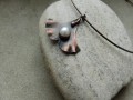 Přívěšek - mini jiňánek s perlou