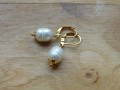 Naušnice krása bílých perlí