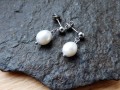 Naušnice-napichovátka- bílé perly