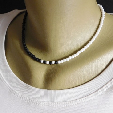 Náhrdelník - Černá bílá náhrdelník nerez polodrahokamy 