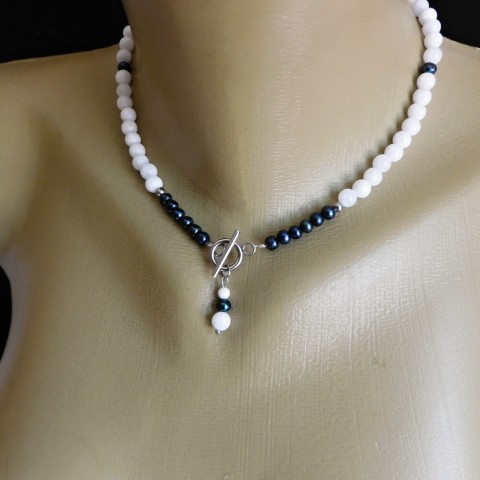 Náhrdelník - Bílý nefrit +  perly náhrdelník nerez říční polodrahokamy pravé perličky bílá nefrit 