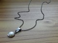 Naušnice nerezové s bílou perlou