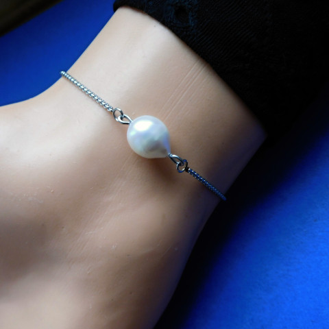 Náramek nerezový s bílou perlou náramek nerez říční perličky 