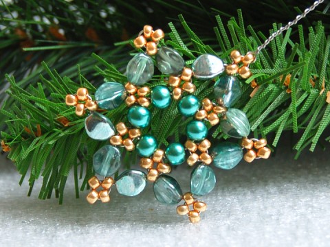 Hvězda s drátkem VAN 54 dekorace originální korálky zápich vánoce sklo zlatá vánoční hvězda ozdoba rokajl pohanka smaragdová netradiční třpytivý vločka tvarovky 