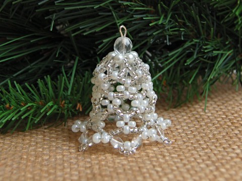 Zvoneček 3D - VAN85 dekorace originální korálky vánoce sklo bílá vánoční zvoneček zvonek ozdoba nerez stříbrná rokajl čirá třpytivý 