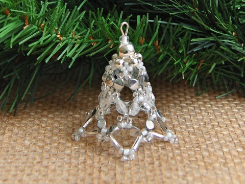 Zvoneček 3D - VAN113 dekorace originální korálky vánoce sklo bílá vánoční zvoneček zvonek ozdoba nerez stříbrná rokajl čirá jemný třpytivý 