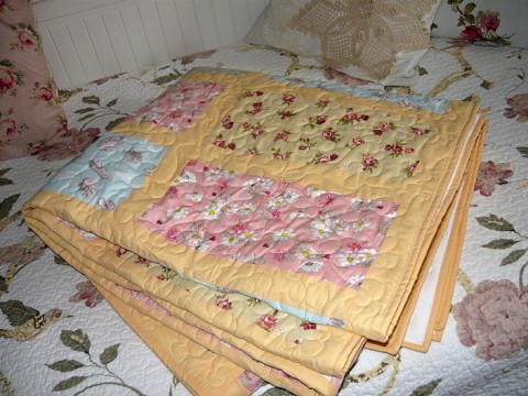 Něžná patchwork deka 