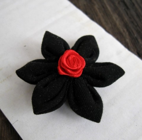 Kanzashi brož..... brož květina černá růžička kanzashi kanzaši 