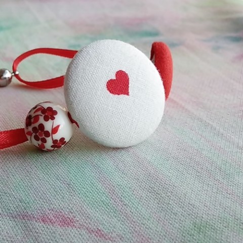 Butonkový náramek Jedno srdce červená náramek srdce náušnice letní bílá láska léto karabinka valentýn button buton magnet alergie buttonky 