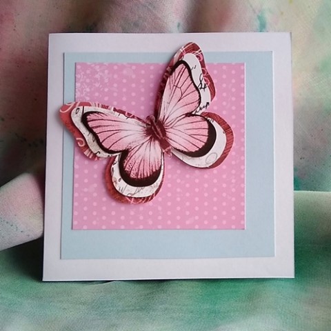 Přání Motýl papír květina pták fialová růžová motýl vůně letní přání voňavá louka jaro motýlek kytice křídla přáníčko pyl 