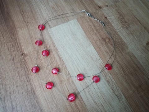 Náhrdelník s červenými perličkami náhrdelník perly oranžový 