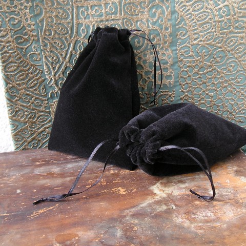 sáček černý 19 x 15 organizér dárkový obal dárková taštička textilní obal dárkový pytlík látkový sáček pytlík na věci dárkový sáček jednobarevný obal černý sáček 
