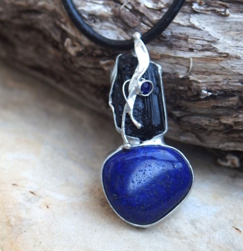 Lapskora (lapis lazuli, skoryl) náhrdelník přívěsek tiffany cínování cínový 