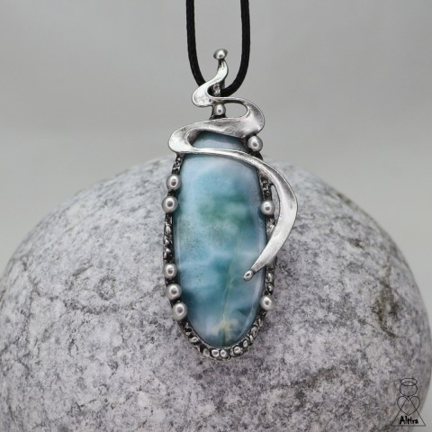 Larimar 