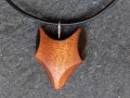 Dřevěný šperk - liška na přání