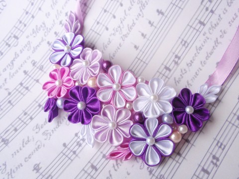 Purple rainbow náhrdelník náhrdelník-fialova-lila-kvetina- 