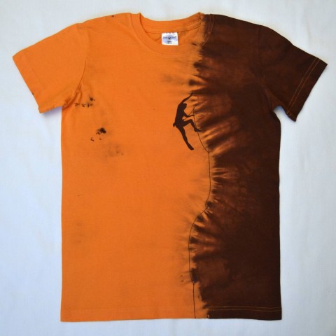Oranž.-hnědé dětské tričko s horole oranžová batika hnědá triko tričko skála horolezec 