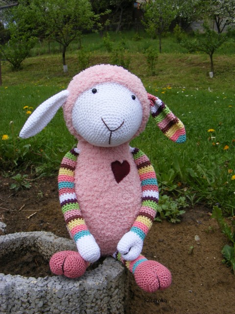 Ovečka Ibi - starorúžová srdce děti vánoce růžová srdíčko ovečka narozeniny starorůžová zoo zvířata dárky překvapení 