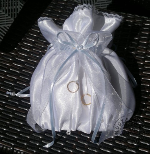 Měšec/kabelka ze saténu modré stuhy kabelka svatba svatební měšec svatební doplněk svatební dekorace satenový měšec měšec na peníze měšec na dárek kabelka na ruku 