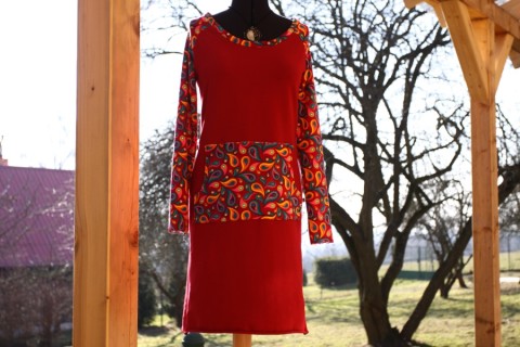 Bavlněné šaty s klokankou jarní šaty klokanka 