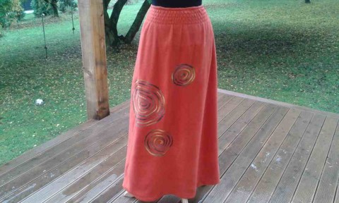 Dlouhá fleecová sukně i na míru sukýnka oranžová sukně fleecová aplikace spirála sukénka fleec 
