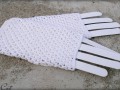Bílé rukavičky