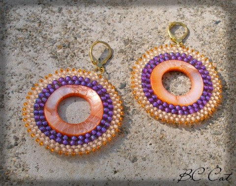 Pearl circle - oranžovo fialové šperk moře doplněk náušnice fialová perleť oranžová kruh 