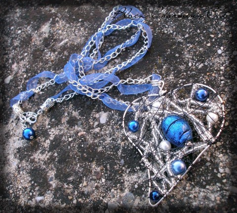Blue Heart - náhrdelník šperk srdce doplněk modrá srdíčko láska drátovaný heart náhrdelní 