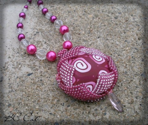 Fuxiová se spirálami - náhrdelník šperk náhrdelník doplněk růžová extravagantní spirála nápadný funny fuxiová 