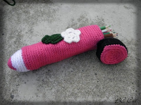 Růžová pastelka - penál tužka děti obal hravé postýlka penál škola pastelka na doma na cesty 