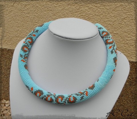 Azurová - náhrdelník šperk náhrdelník korálky doplněk modrá květy háčkování retro dutinka vzor flora sporálky 