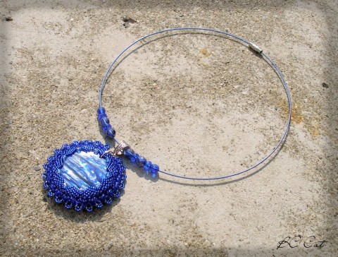 Palisandreea voda šperk náhrdelník korálky doplněk modrá hladina pčívěsek královská modř 