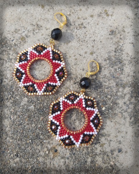Alhambra - červené kruh šperk korálky doplněk náušnice květ elegance kroužek geometrie cihlový steh brick stitch toho treasure 