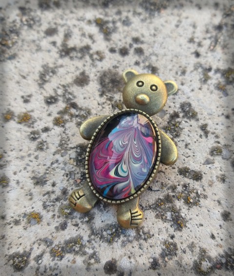 Méďa no.3 - brož brož šperk doplněk medvídek méďa medvěd barvy abstrakce kabošon míša brožička 