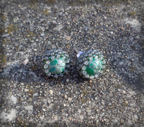 puzety Stone - zelená šperk kámen doplněk sklo přírodní rokajl puzety níáušnice 
