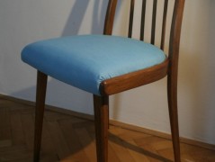 dětská dřevěná židlička