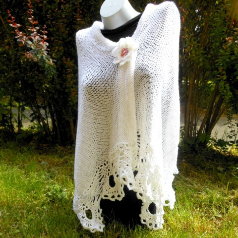 jemný pléd + dárek kytičková brož brož letní pletené moda kytička háčkované bílý pléd jemný dámské hebounký 