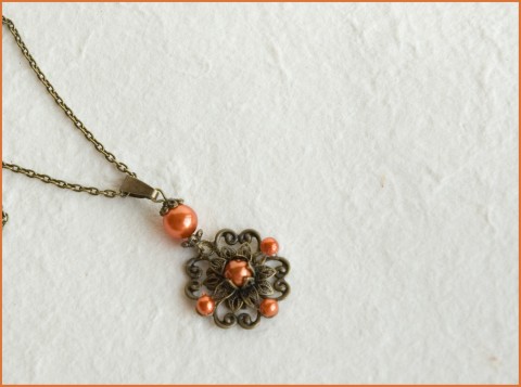 Kytička velká oranž kytička oranžová náhrdelník 