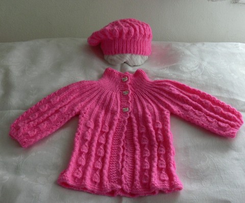 dětský kabátek s čepičkou hot pink čepice pletený svetr 